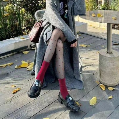 Panty Traslucida Corazones Rojo2