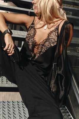 Top Lencero Encaje Negro Albania Mujer Casual Elegante2