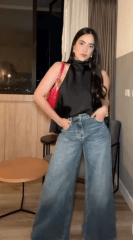 Top Halter Satinado Emilia Negro