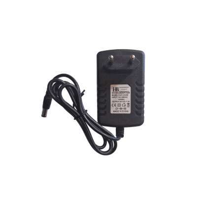 CARGADOR 12 VOLTS 3 AMPERES1