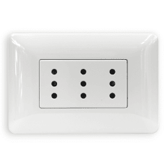 Tomacorriente o Enchufe Triple Compacto 10 A 220 V Blanco  STANFORD