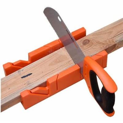 SERRUCHO INGLETEADOR HARDEN1