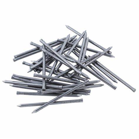 CLAVO PUNTAS 1 1/2 KG1