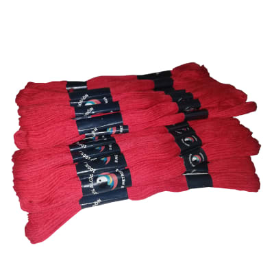 Pack 24 hilos de bordar rojo 8mts1