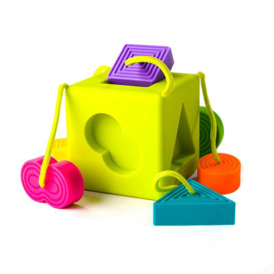 OombeeCube, cubo de encaje bebé1