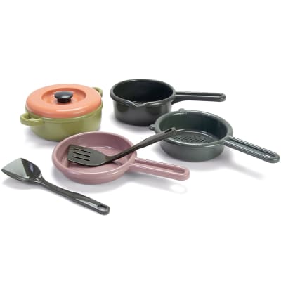 Juego de ollas y sartenes en malla 7pz Green Bean1