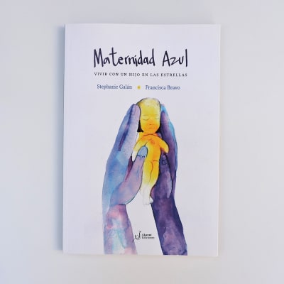 Maternidad Azul. Vivir con un hijo en las estrellas1