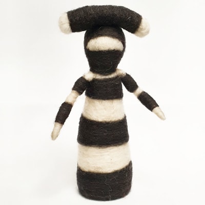 Figura Selknam de vellón1