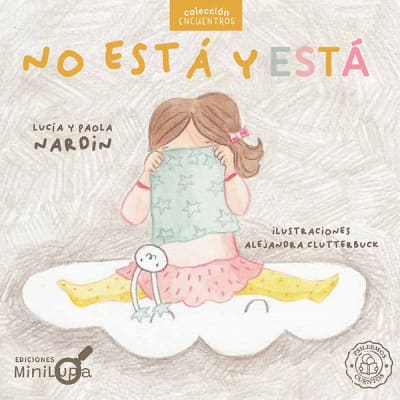No está y está