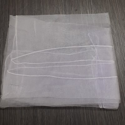 Pañuelo de tul 68x58 cm, color lila claro - Producto de vitrina