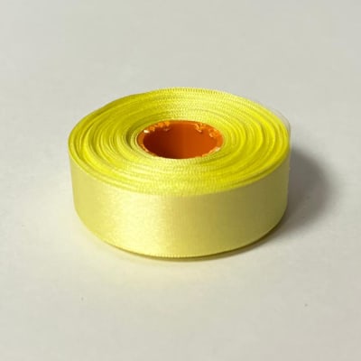 Rollo de cinta satín de 15mm en color amarillo, 7 metros - Producto de vitrina1