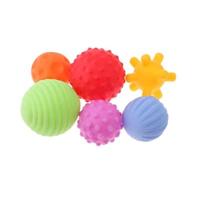 Set de 6 pelotas de goma diferentes texturas1