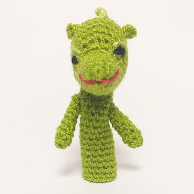 Títere dedo dragón amigurumi1