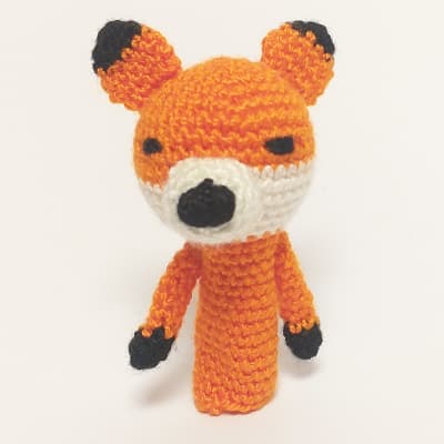 Títere dedo zorro amigurumi1