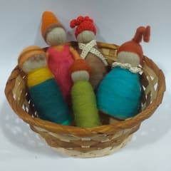 Set 5 seres elementales de vellón con cesta