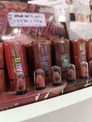 LABIAL MATTE LIPSTICK