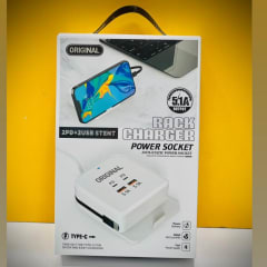 CABLE EN ENTRADAS USB