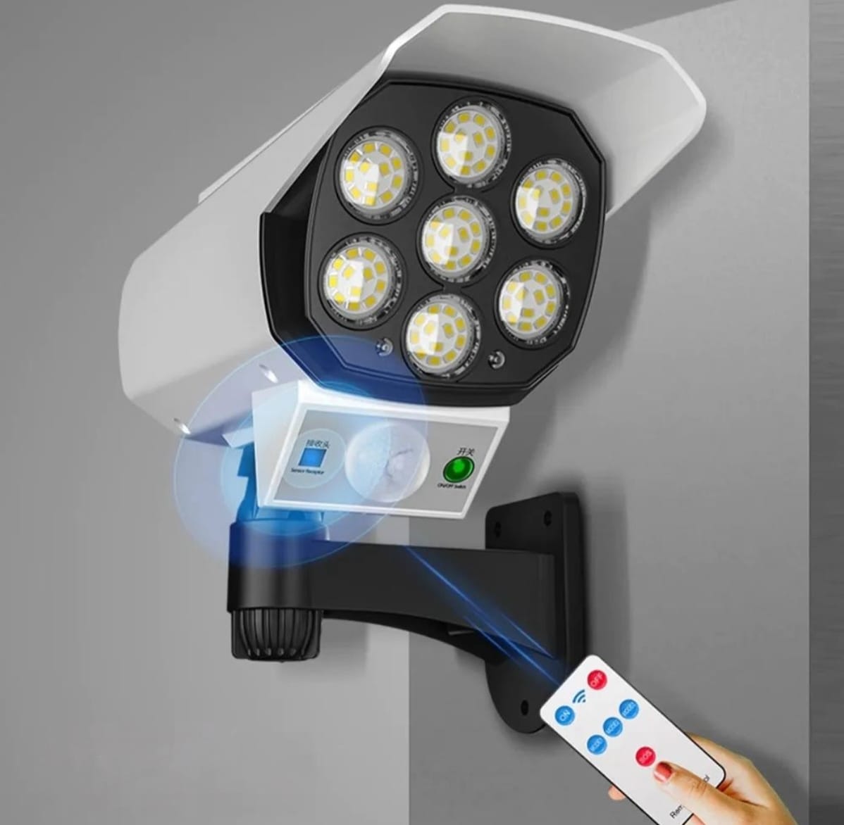 LUZ CON SENSOR FORMA CAMARA1