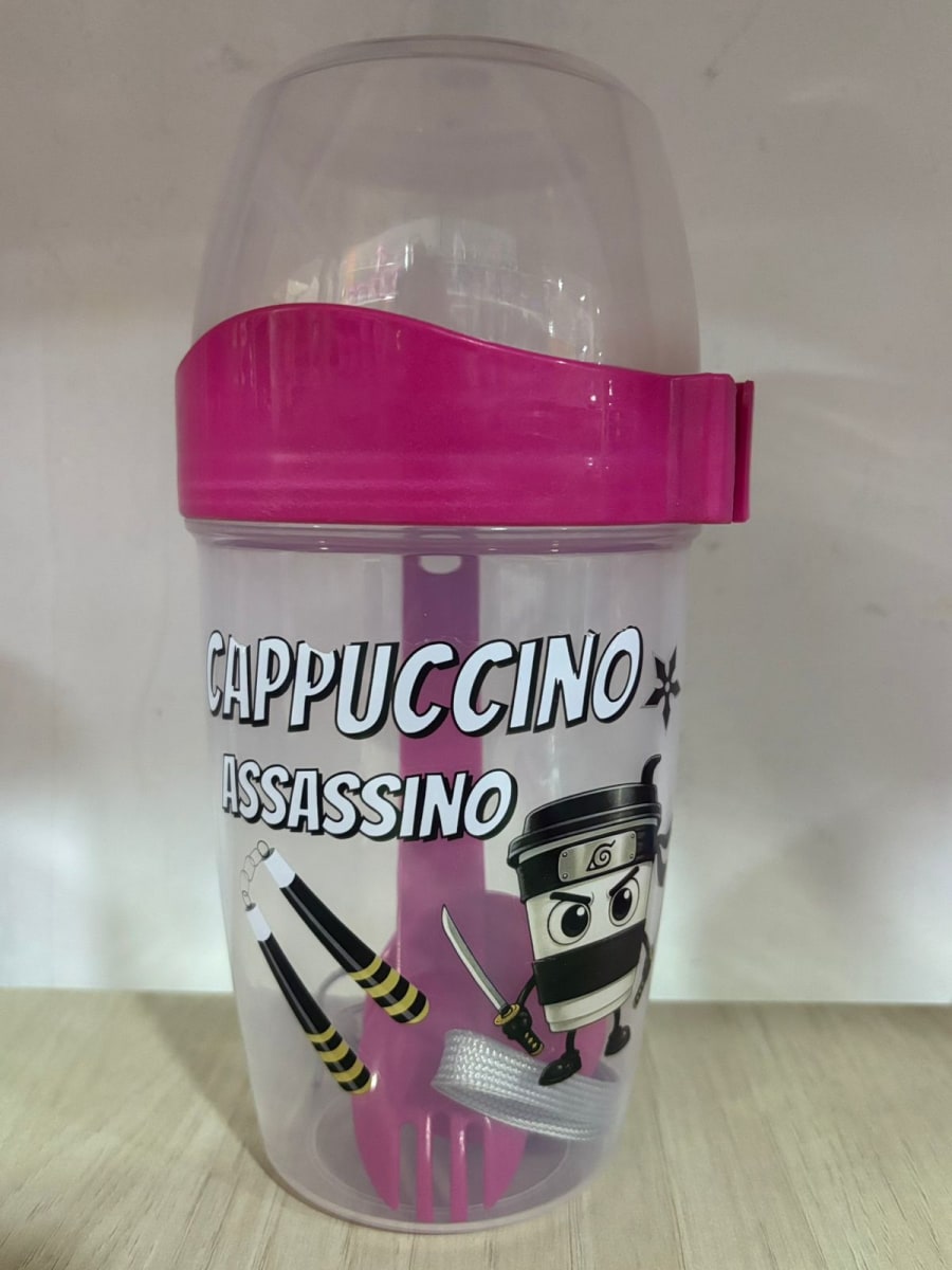 YOGURERA TRALALERO1