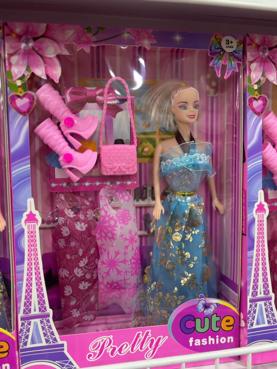 MUÑEA BEAUTY BOTAS1