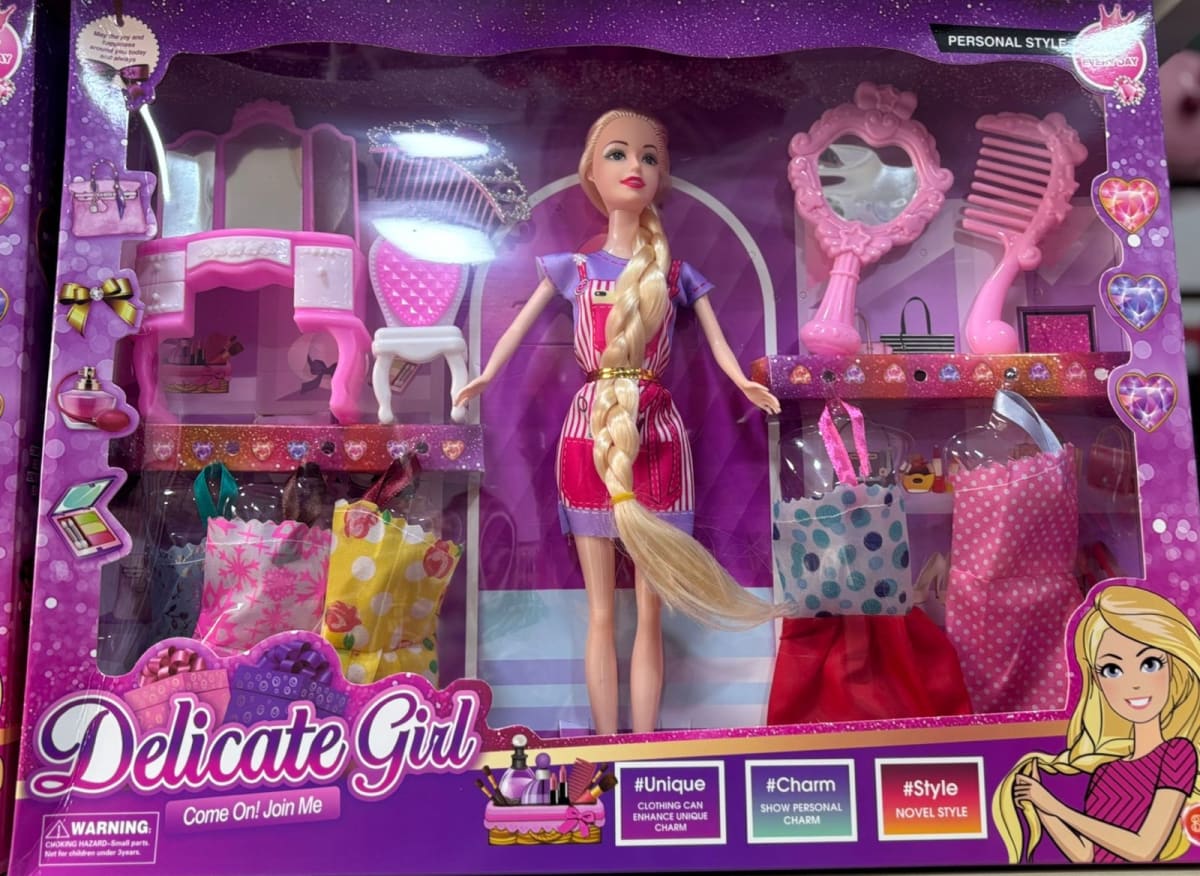 MUÑECA DELICATE GIRL1