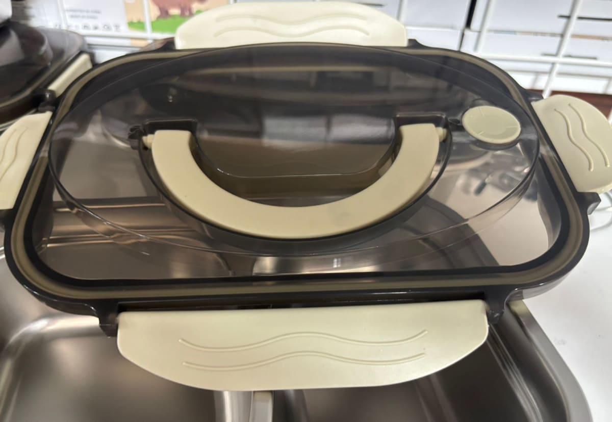 TAPER LONCHERA ACERO1