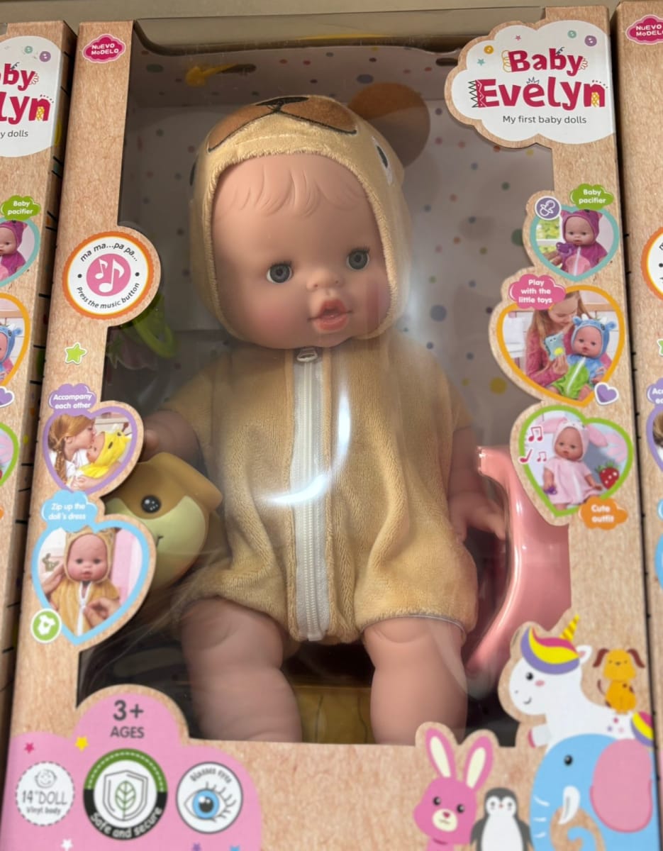 MUÑECA C/ PERRITO1