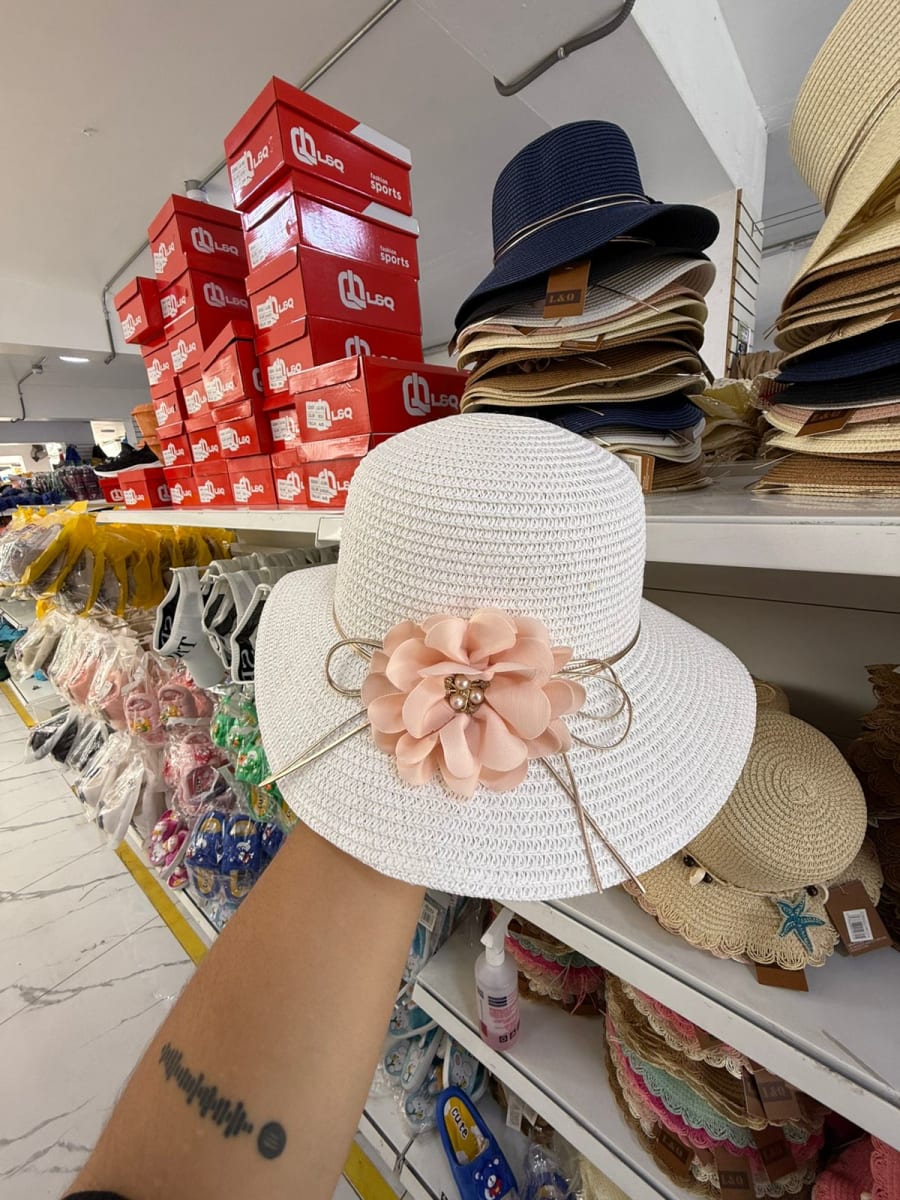 SOMBRERO ROSA GRANDE2