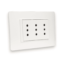 1313 ENCHUFE TRIPLE 10A - BTICINO