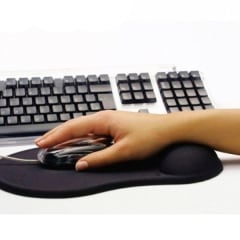 Mousepad de Gel con bordes tejidos color negro / UT-MP305