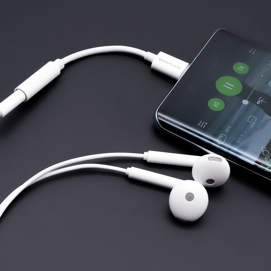 Adaptador USB C a audio 3,5mm hembra / mod. BL-AD120A2