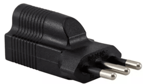 Adaptador De Enchufe Americano A Nacional / Mod.52702