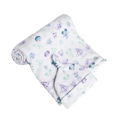 MANTITA ENVOLVENTE Y GORRITO1