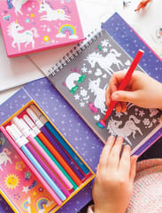 SET DE PINTAR UNICORNIOS MAGICOS 0