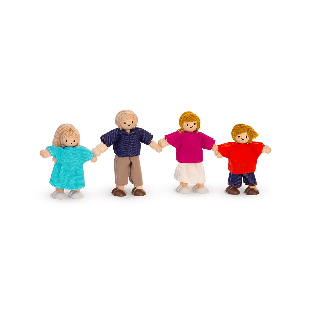 FAMILIA DE MUÑECAS PLAN TOYS 21