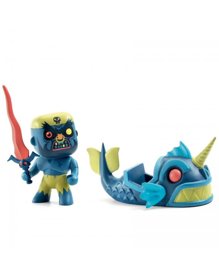 TERRIBLE & MONSTER1