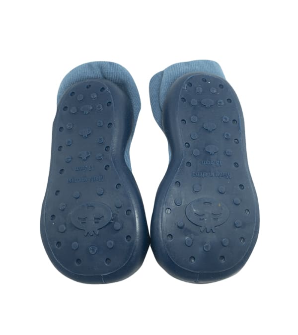 CALCETINES CON SUELA PARA BEBE3
