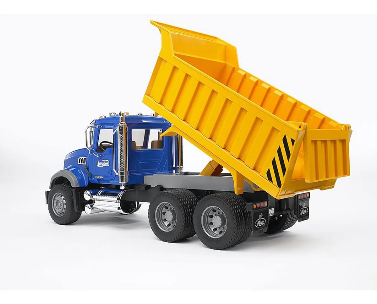 MACK GRANITE4