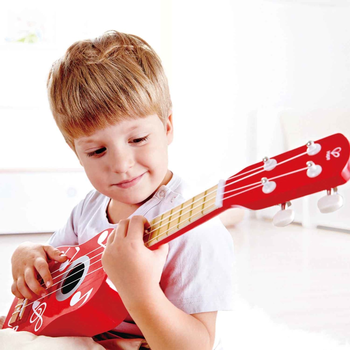 UKELELE ROJO NEW2