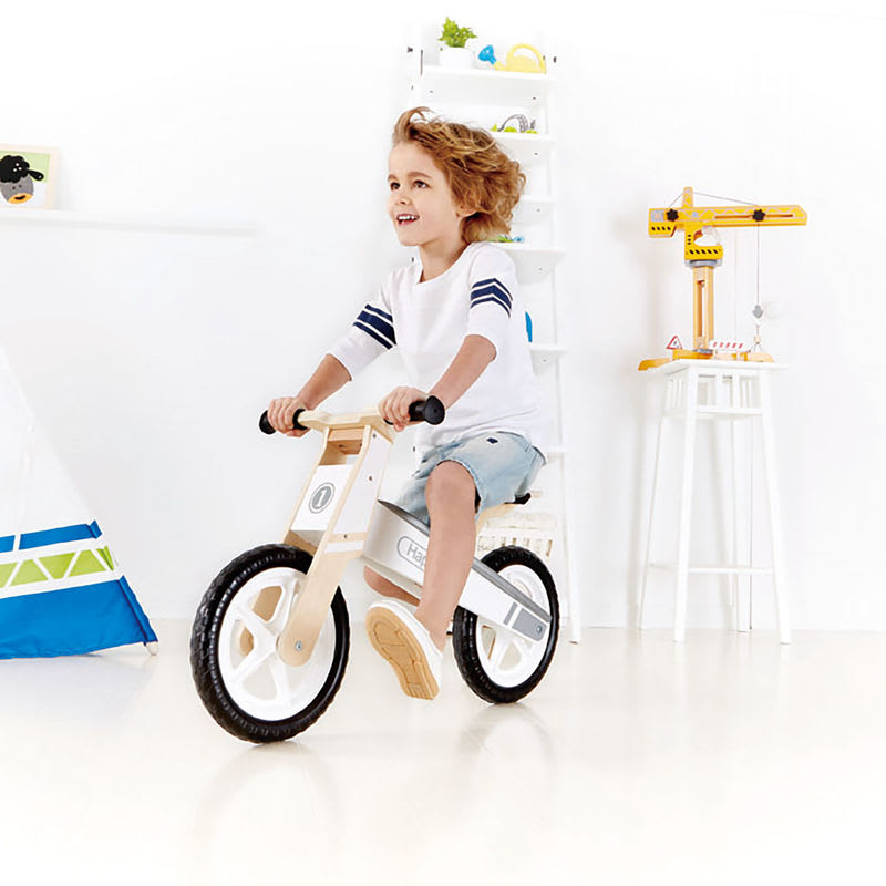 BICICLETA DE EQUILIBRIO HAPE3