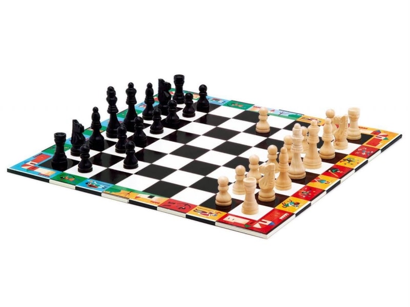 NOMAD CHESS AND CHECKERS1