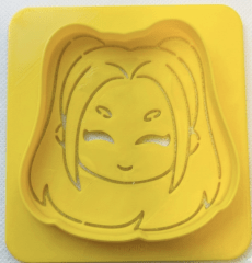STENCIL Y CORTADOR DE 10 CM - MIRA KPOP