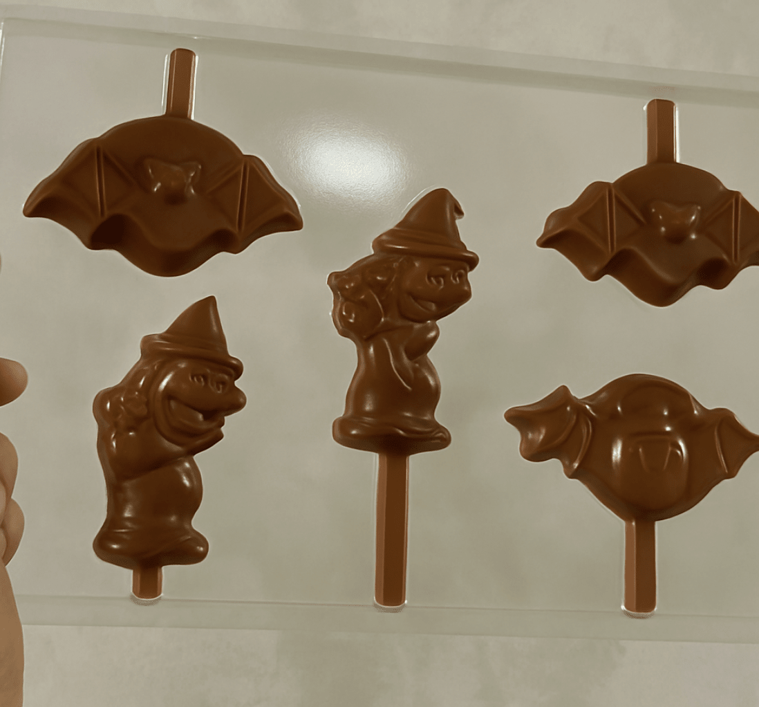 MOLDE SIMPLE MURCIELAGO Y BRUJO HALLOWEEN1