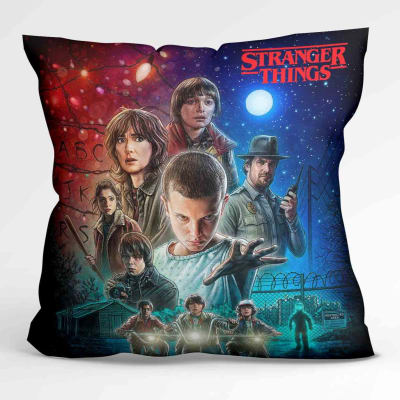 Cojín Stranger Things D111