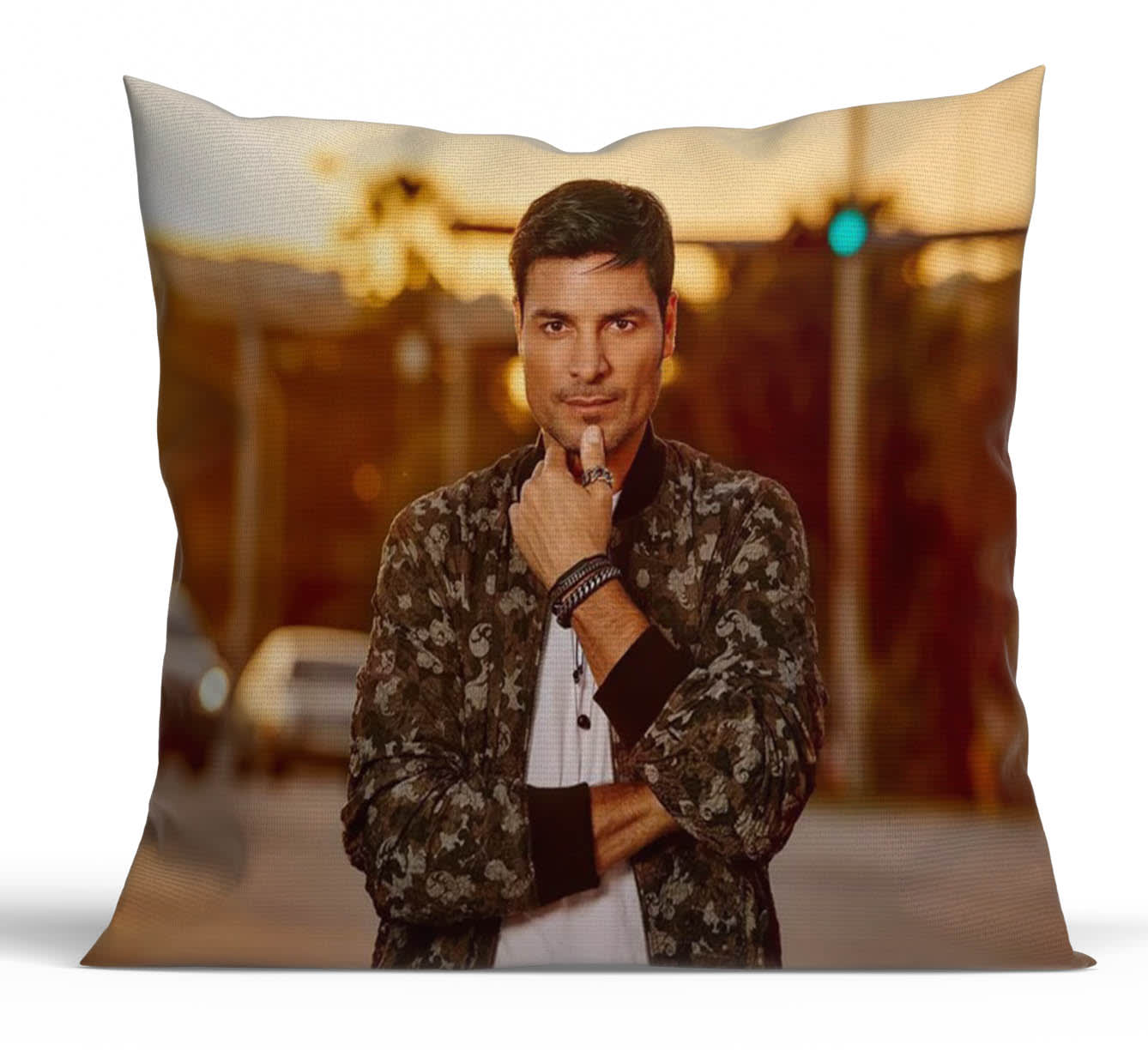 Cojín Decorativo Chayanne D2