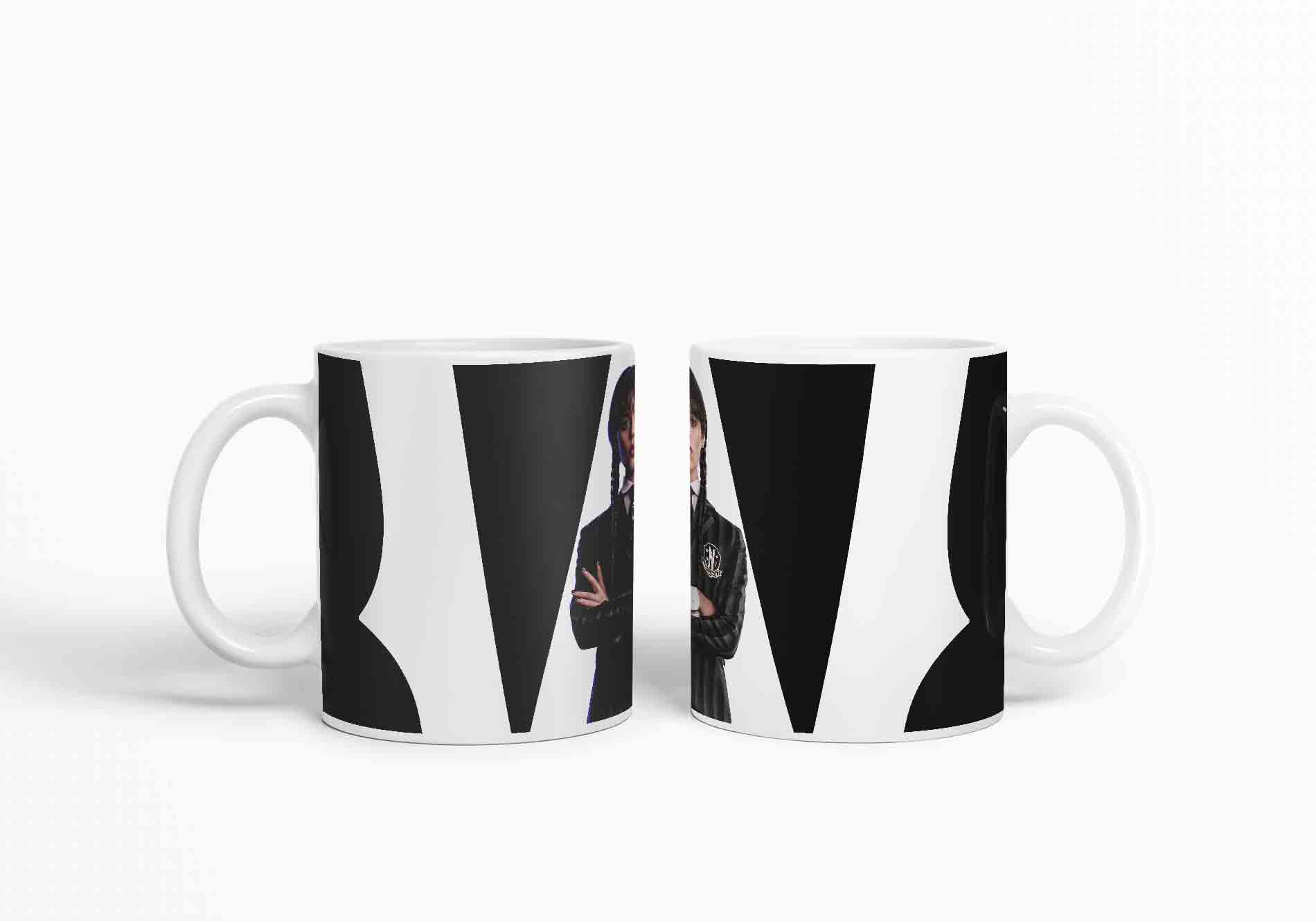Taza Merlina Addams D7 (320ml)