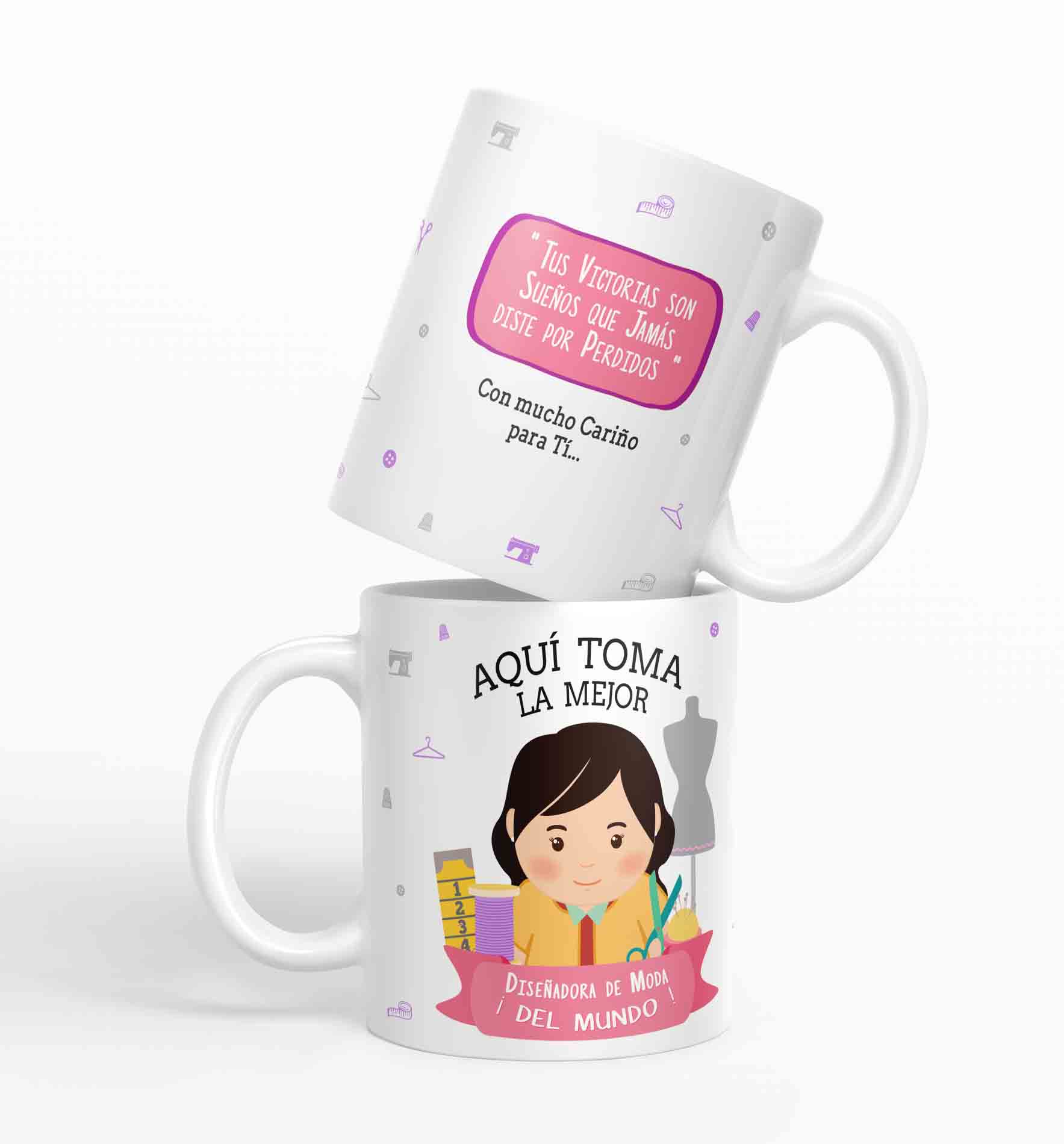 Taza aquí toma la mejor Diseñadora de Moda del mundo D55