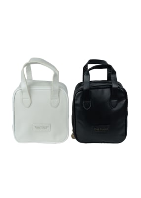 Bolso para útiles de aseo11