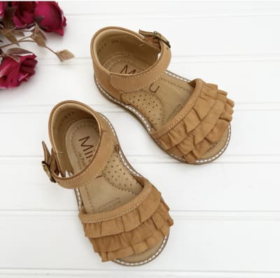 CHALITA NVO VUELO ARENA2