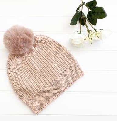 GORRO POM ROSA1